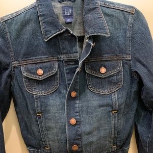 NWOT GAP Genuine Jean Jacket Sz S